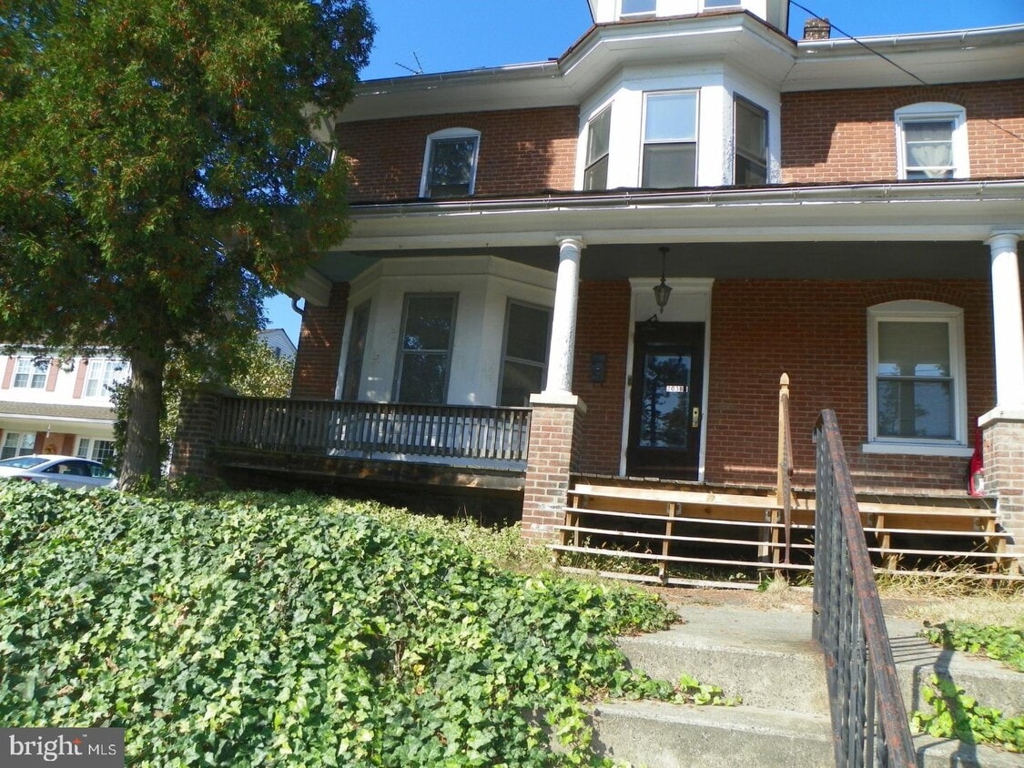 203 W Broad St, Souderton, PA 18964 House Rental in Souderton, PA