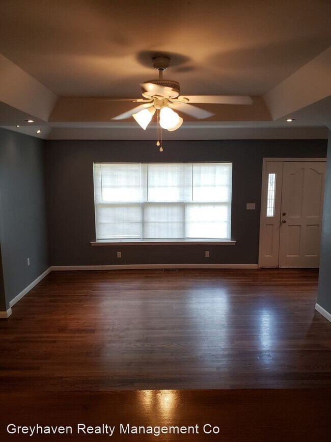 Foto del edificio - 4 br, 1.5 bath House - 3366 Whitney Street