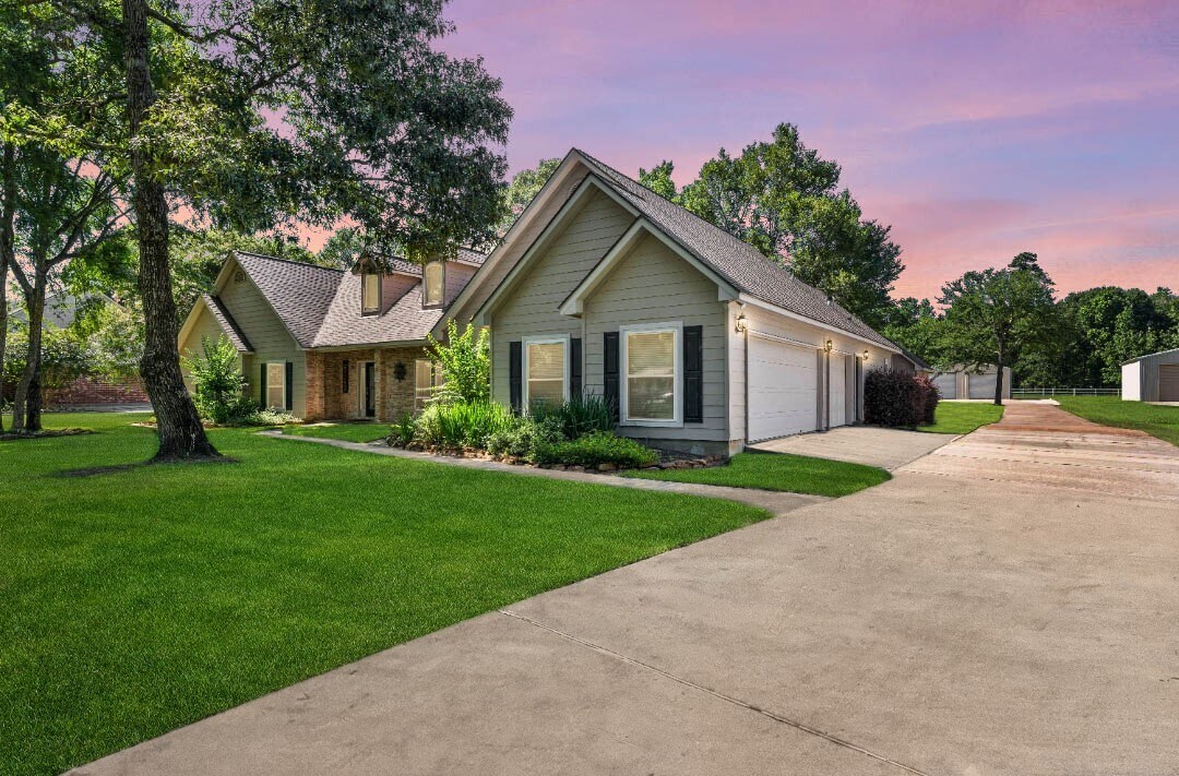 Foto principal - 15680 Connie Ln