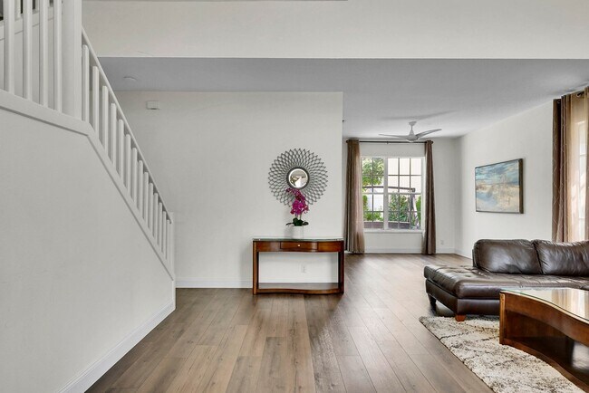 Foto del edificio - 3354 Greenview Ter W