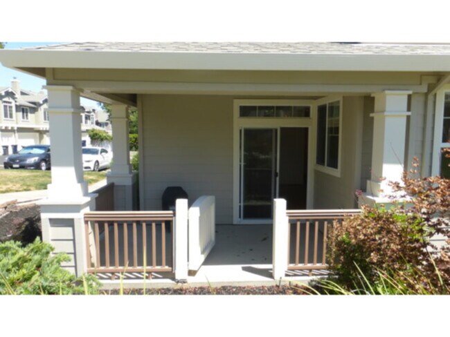 Foto del edificio - Fantastic Livermore end unit town-home loc...