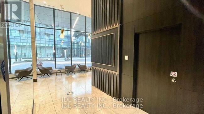 Building Photo - 90 Queens Wharf Rd