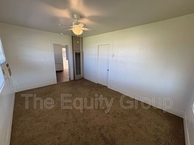 Foto del edificio - 457 N F St