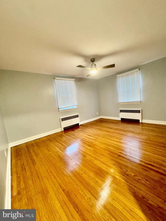 Foto del edificio - 2442 N 50th St