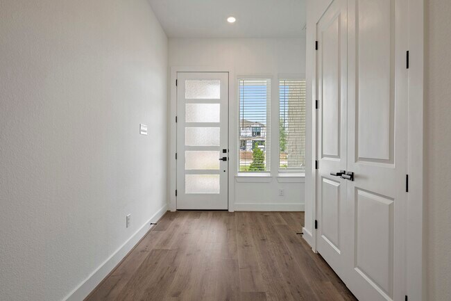 Building Photo - 1808 Drover Ln