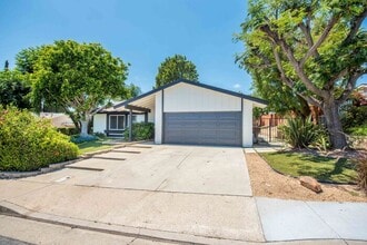 Building Photo - 4395 Avenida De Las Flores