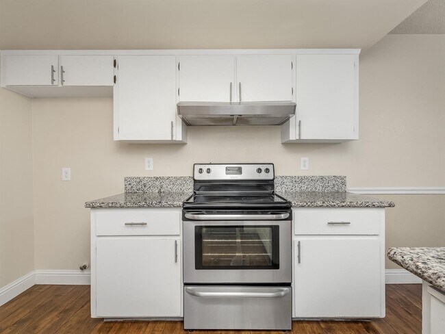 Foto del edificio - 2762 N Marty Ave