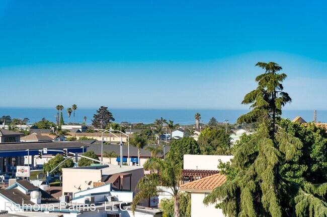 Foto del edificio - 1400 Ramona Ave