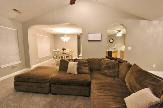 Foto del edificio - 709 Huntridge Dr