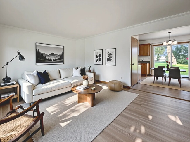Building Photo - 3920 Knoll Ridge Dr