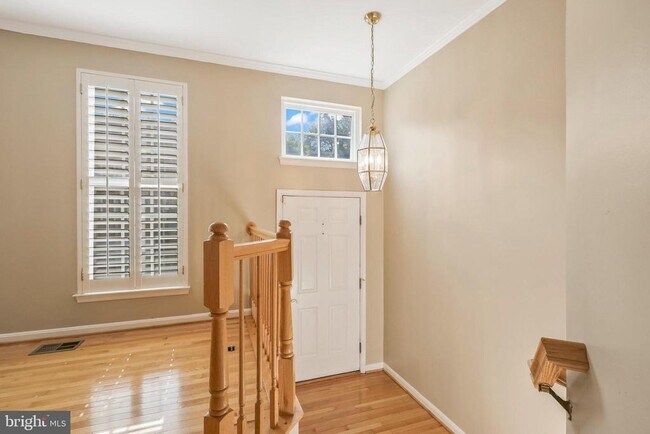 Building Photo - 5587 Governors Pond Cir