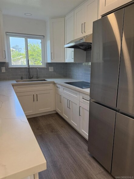 Foto del edificio - 7934 Camino Huerta