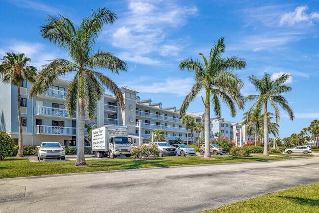 Foto del edificio - 20 NE Plantation Rd