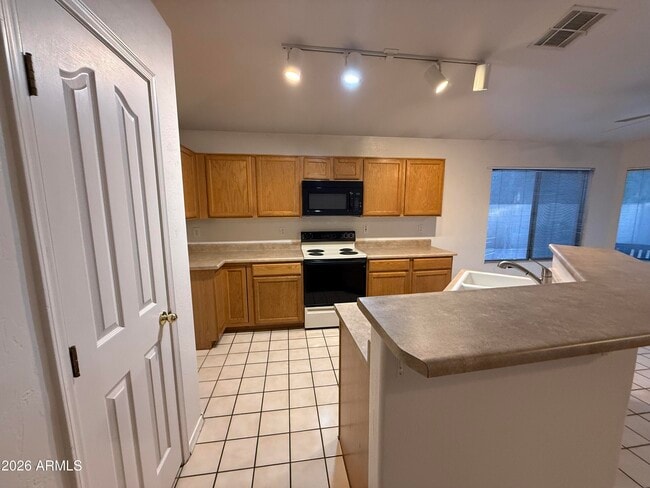 Building Photo - 477 W Harvard Ave