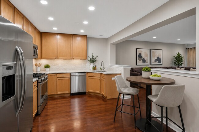 Foto del edificio - 3250 Cool Springs Ct