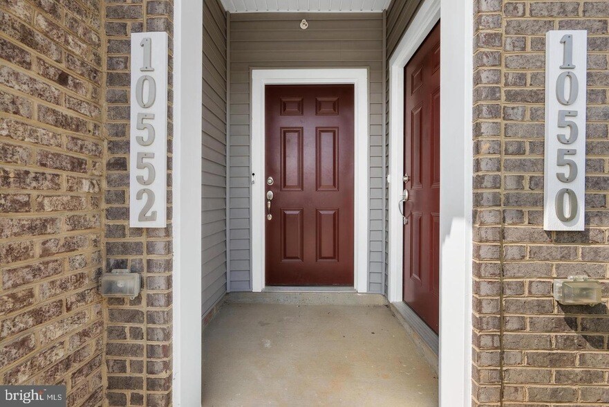 Foto del edificio - 10552 Neil Armstrong Way