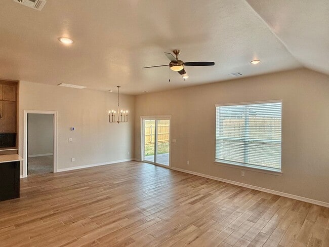 Building Photo - Brand New 3 Bed Home in Edmond with Designer Finishes