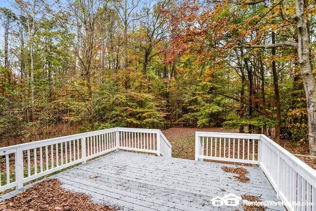 Foto del edificio - Newly renovated 3 bed, 2.5 bath home in Ch...