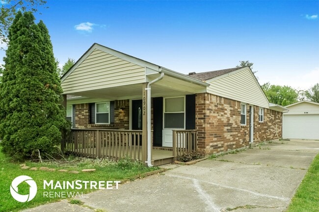 Foto del edificio - 10902 Waycross Ave