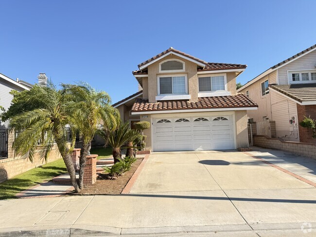 Building Photo - 2137 Wild Flower Ln