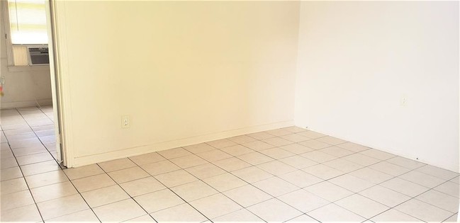 Foto del edificio - 820 2nd Ave N