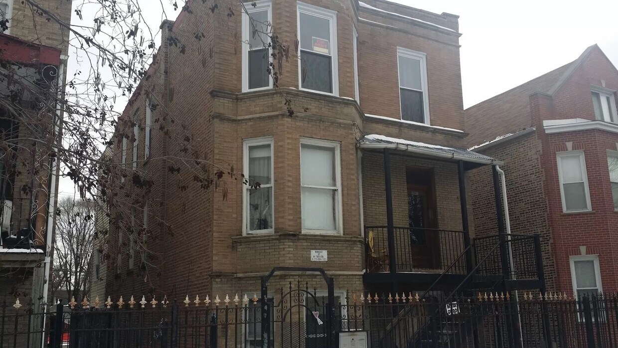 Primary Photo - 2234 S Homan Ave