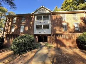 Building Photo - 3530 Ivy Commons Dr