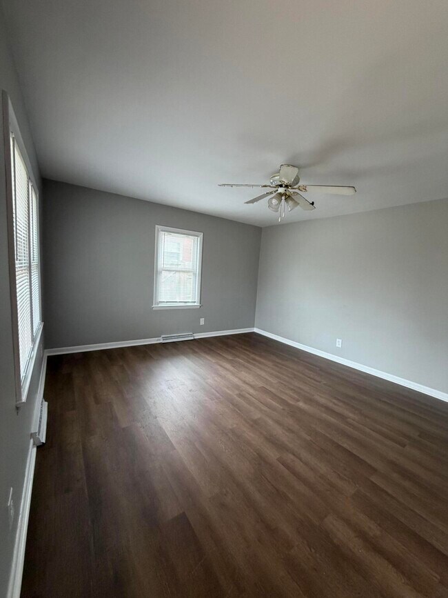 Foto del edificio - 611 Chestnut St