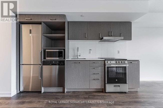 Photo du bâtiment - 219 Dundas St E