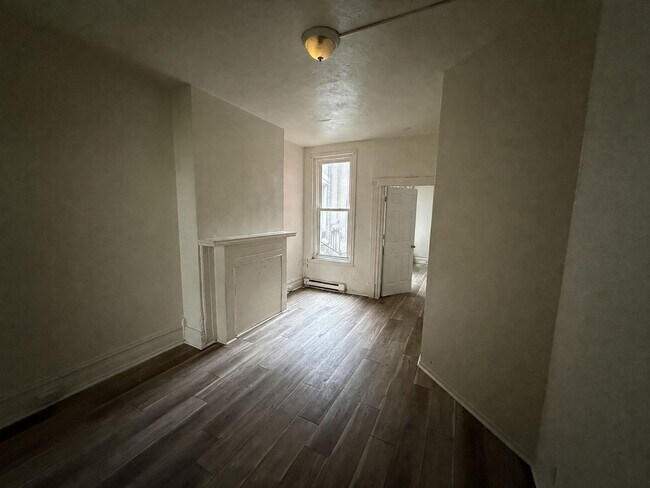 Foto del edificio - 518 Tilghman St
