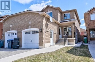 Building Photo - 719 Stonebridge Ave