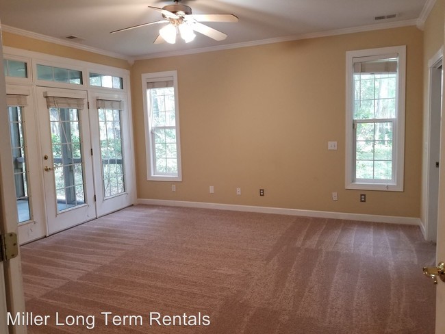 Building Photo - 4 br, 3.5 bath House - 43 Tucker Ridge Court