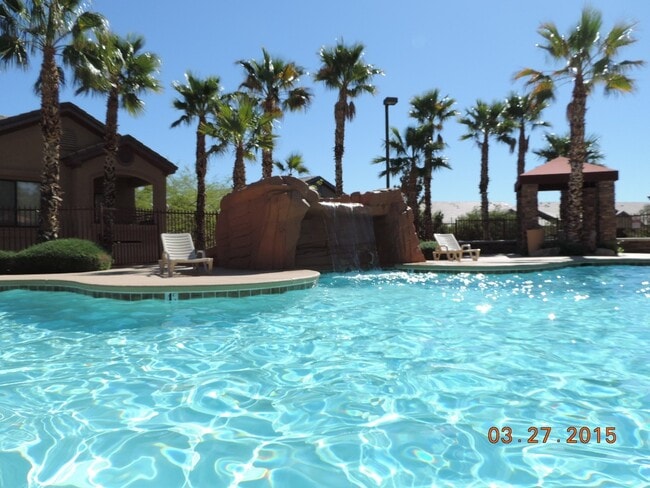 Foto del edificio - NW 1st floor condo