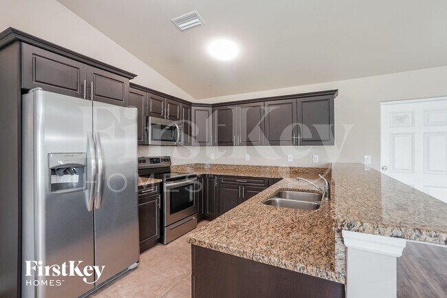 Foto del edificio - 625 SW 13th Terrace