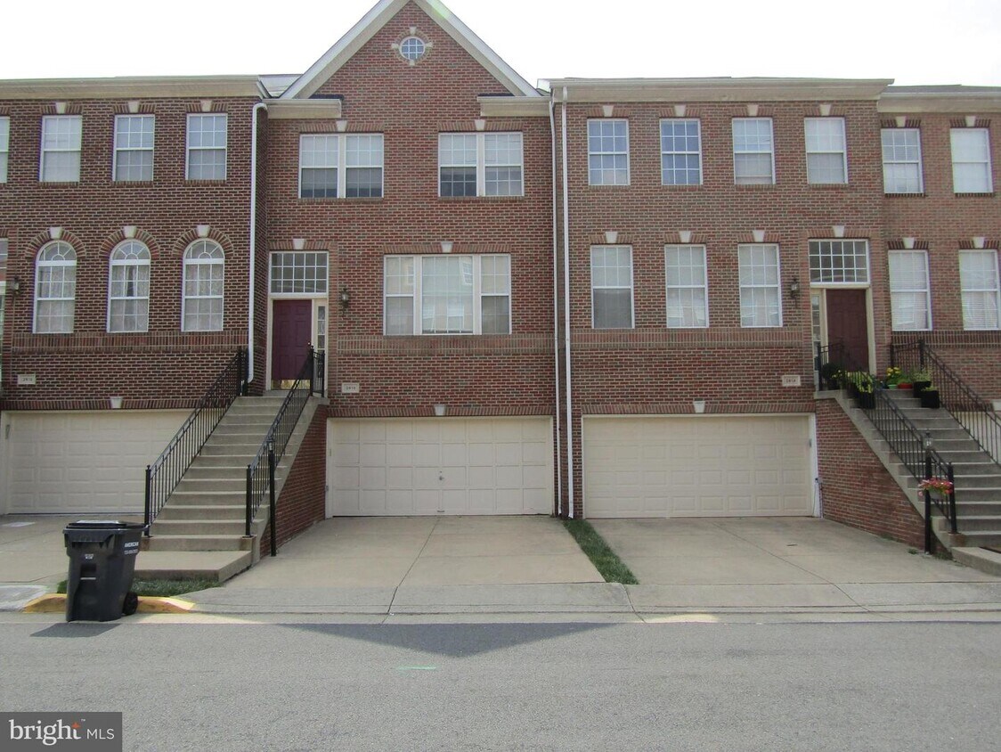 2616 Tarleton Corner Dr, Herndon, VA 20171 Townhome Rentals in