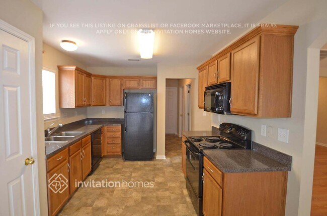 Foto del edificio - 2941 Deep Cove Dr NW