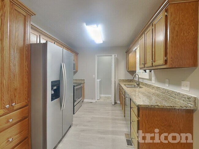 Foto del edificio - 113 Homestead Pl