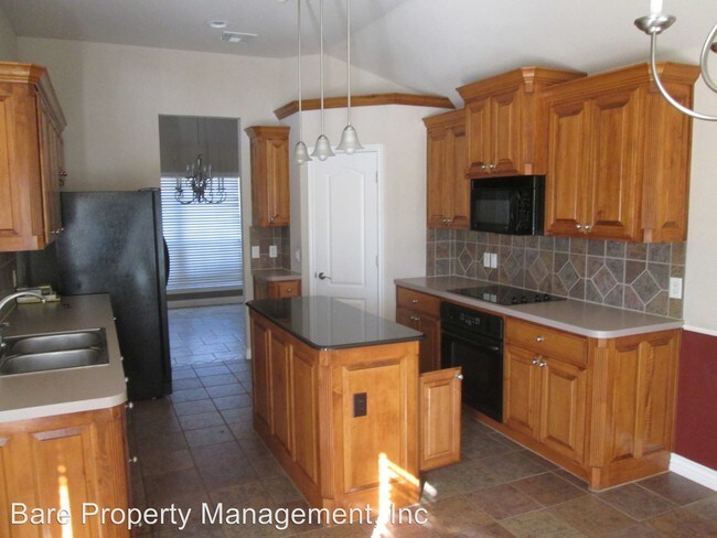 Building Photo - 3 br, 2 bath House - 3824 Warrington Way