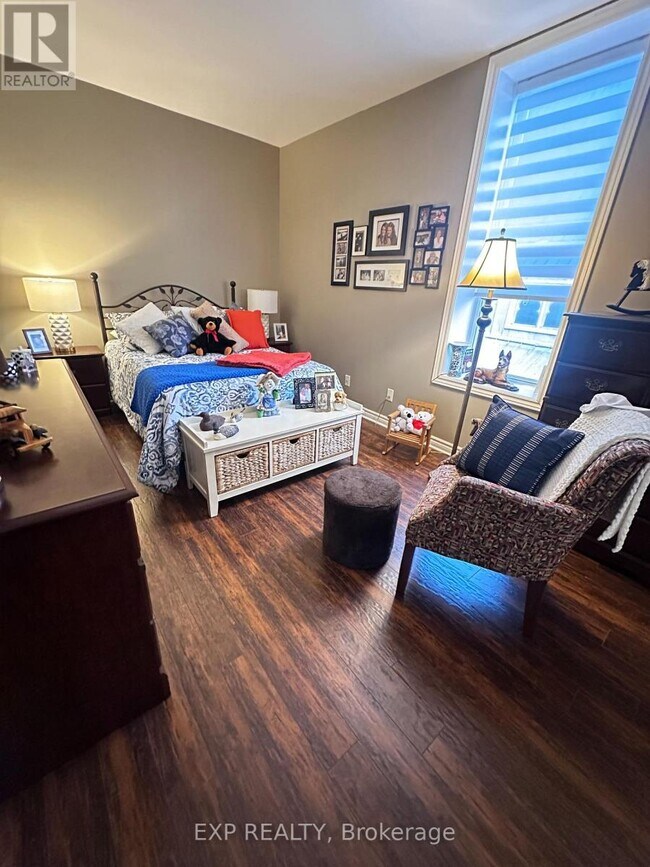 Photo du bâtiment - 43 Bridge St