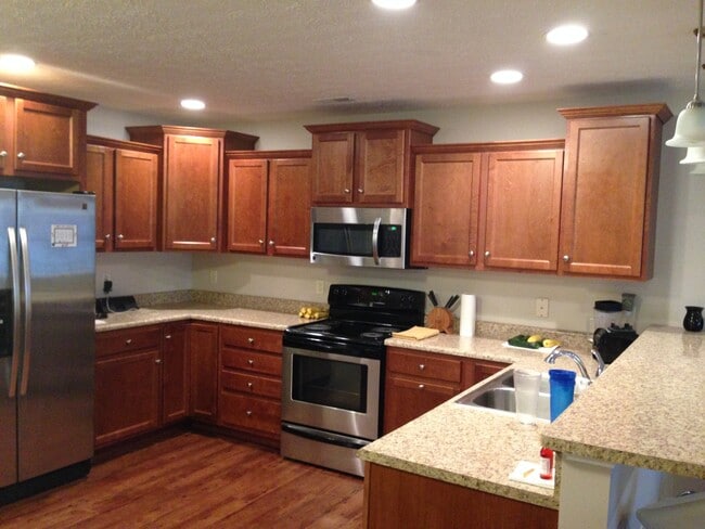 Building Photo - 314 Lauren Cir Dr