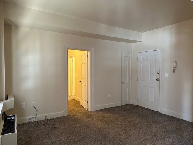 Foto del edificio - 3rd Floor Harrisburg School District 1 Bed...