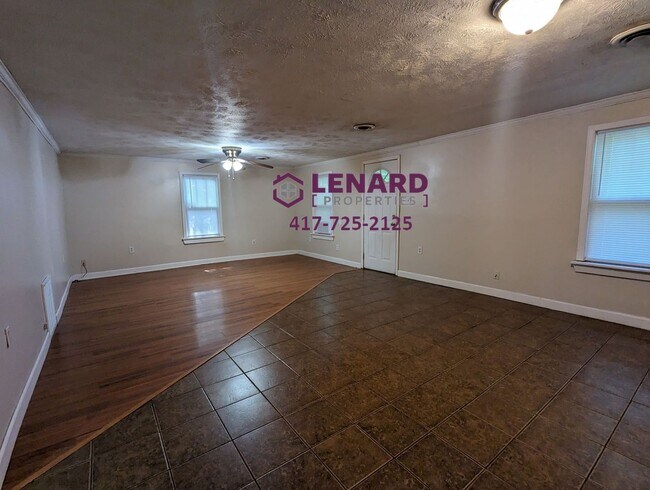 Foto del edificio - 2 Bedroom, 1 Bathroom Home!