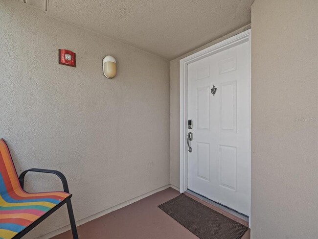 Foto del edificio - 5900 Bahia Del Mar Cir N