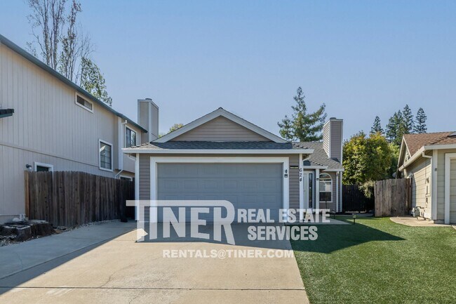 Foto del edificio - 624 Springfield Cir
