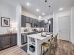 Primary Photo - Live in Style! Beautiful 1/1 Apt in Greate...