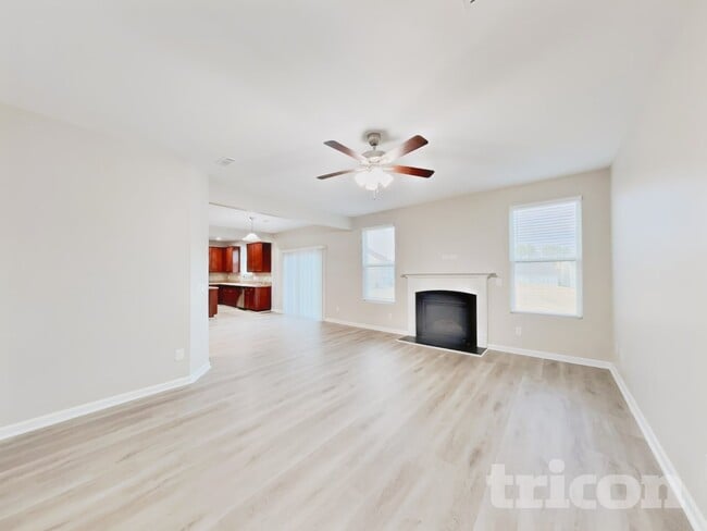 Building Photo - 3513 Diamond Springs Dr