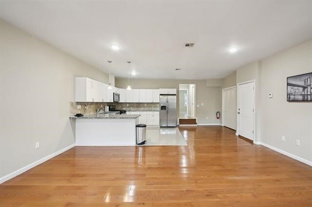 Foto del edificio - 1160 Summit Ave