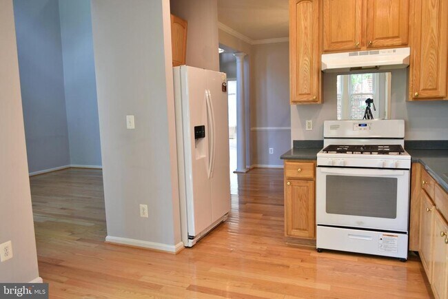 Foto del edificio - 20387 Fallsway Terrace