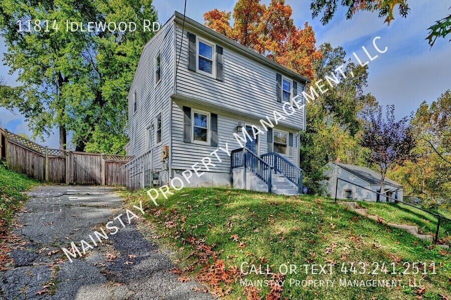 Foto principal - Updated 5 Bed 3 Bath Home In Silver Spring