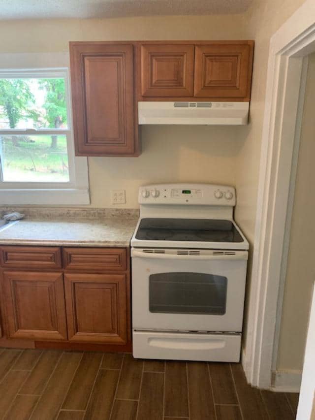 Building Photo - 2433 Cecil Ave